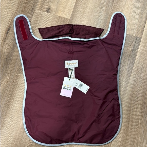 NWT BARBOUR Wetherham Tartan Dog Coat Dewberry Maroon Red Plaid Size Large - Picture 3 of 7